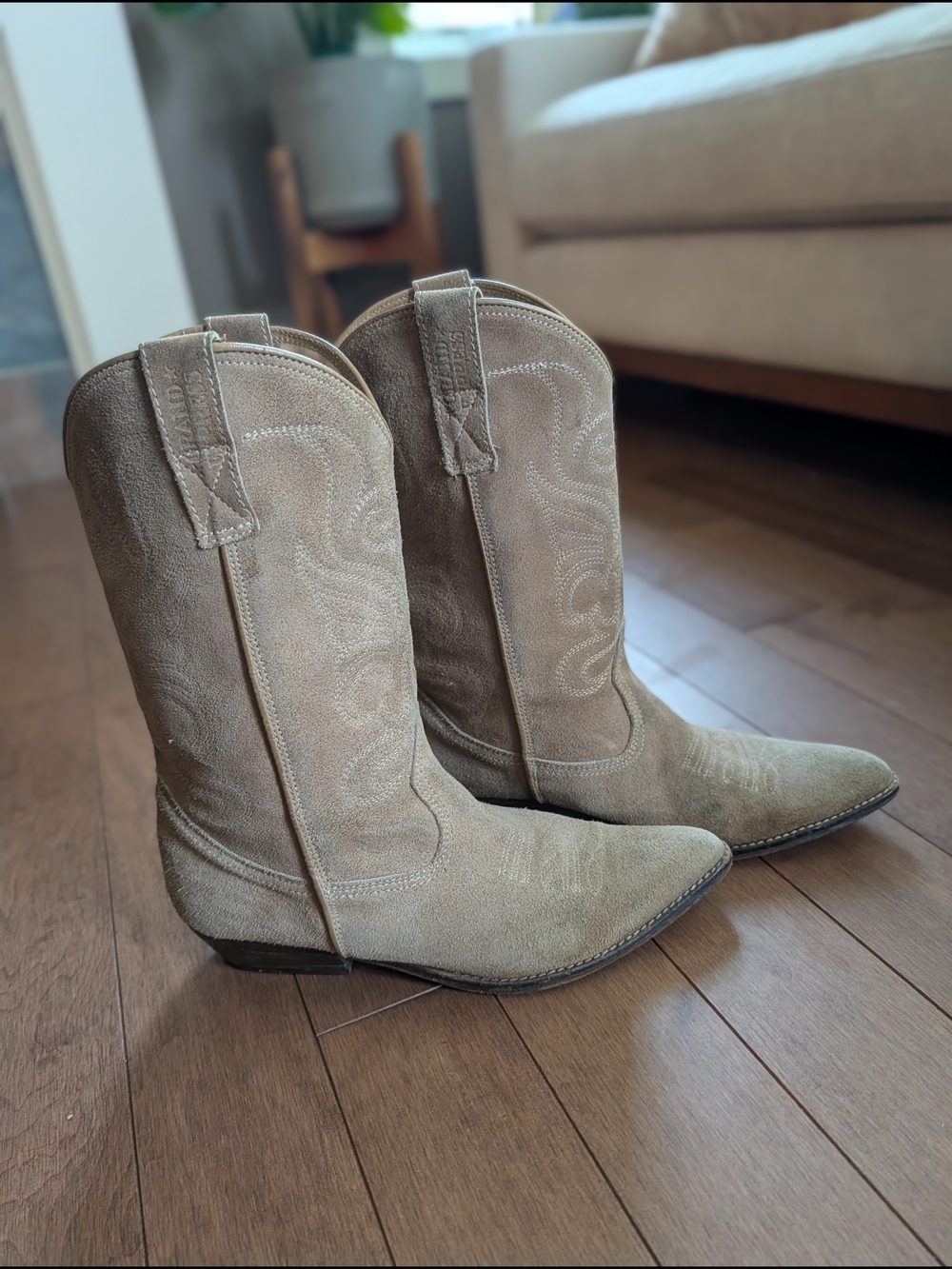 Suede Western Cowboy Boots - Taupe